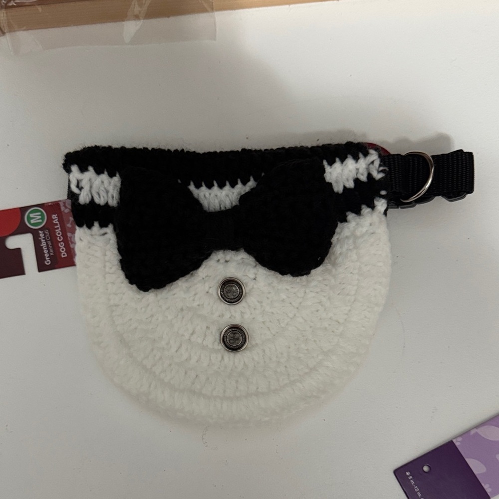 Pet Black and White Bow Tie collar